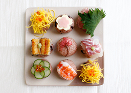 赤飯手まり寿司
