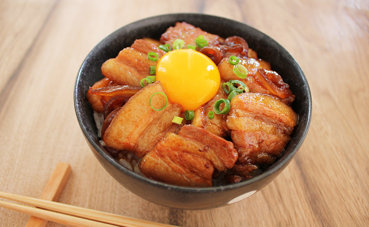 照りたま豚丼