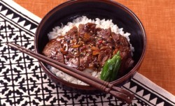 ビーフ丼