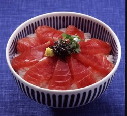まぐろのづけ丼