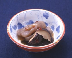 こんにゃくとしいたけの煮物