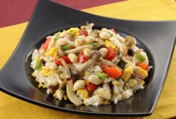 大豆ときのこのたっぷり炒飯
