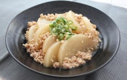 大根の鶏そぼろあん