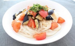 なすトマそうめん