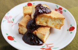 カリカリ厚揚げの肉みそがけ
