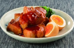豚の黒酢角煮
