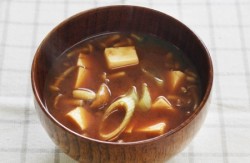 なめこのみそ汁
