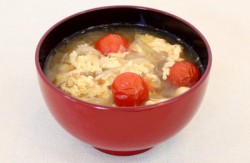 トマト玉子みそ汁