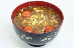 トマト玉子みそ汁