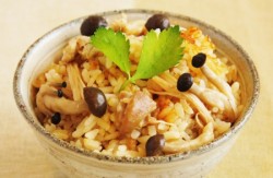 きのこのみそ炊き込みご飯