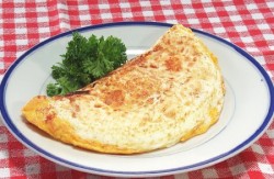 たっぷり卵の半月焼き