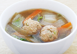 野菜と肉だんごのスープ